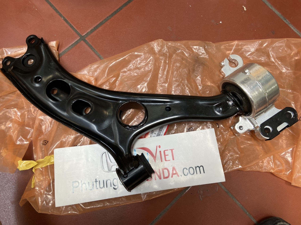 Càng A xe Honda CRV 2018 đến 2022